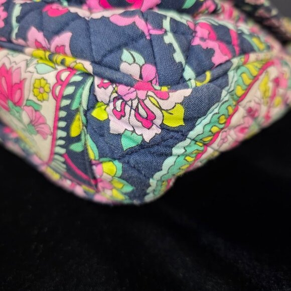 Vera Bradley Mailbag Crossbody Bag "Petal Paisley" Retired Pattern - Picture 10 of 14